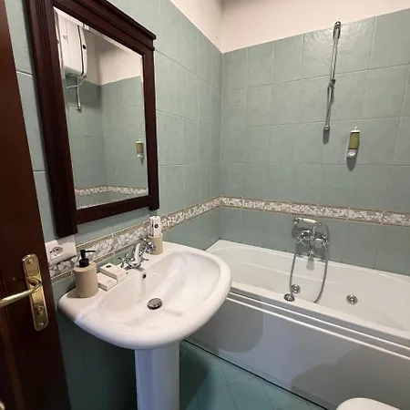 Mrizi I Zanave Гостевой дом 3*
